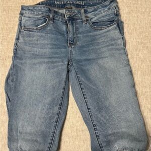 American Eagle Rippd Jeggings
